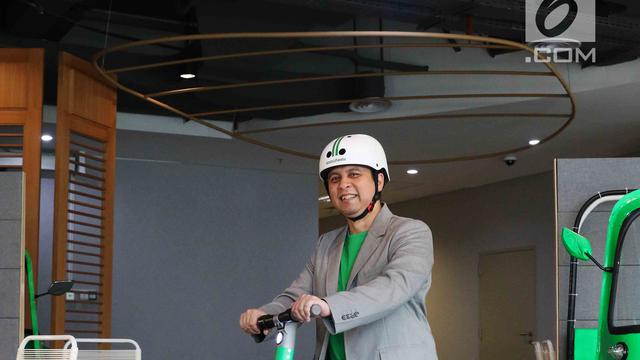 Presiden Grab Indonesia, Ridzki Kramadibrata