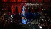 Demonstran Bentrok dengan Polisi, Iring-iringan Raja Thailand Diteriaki