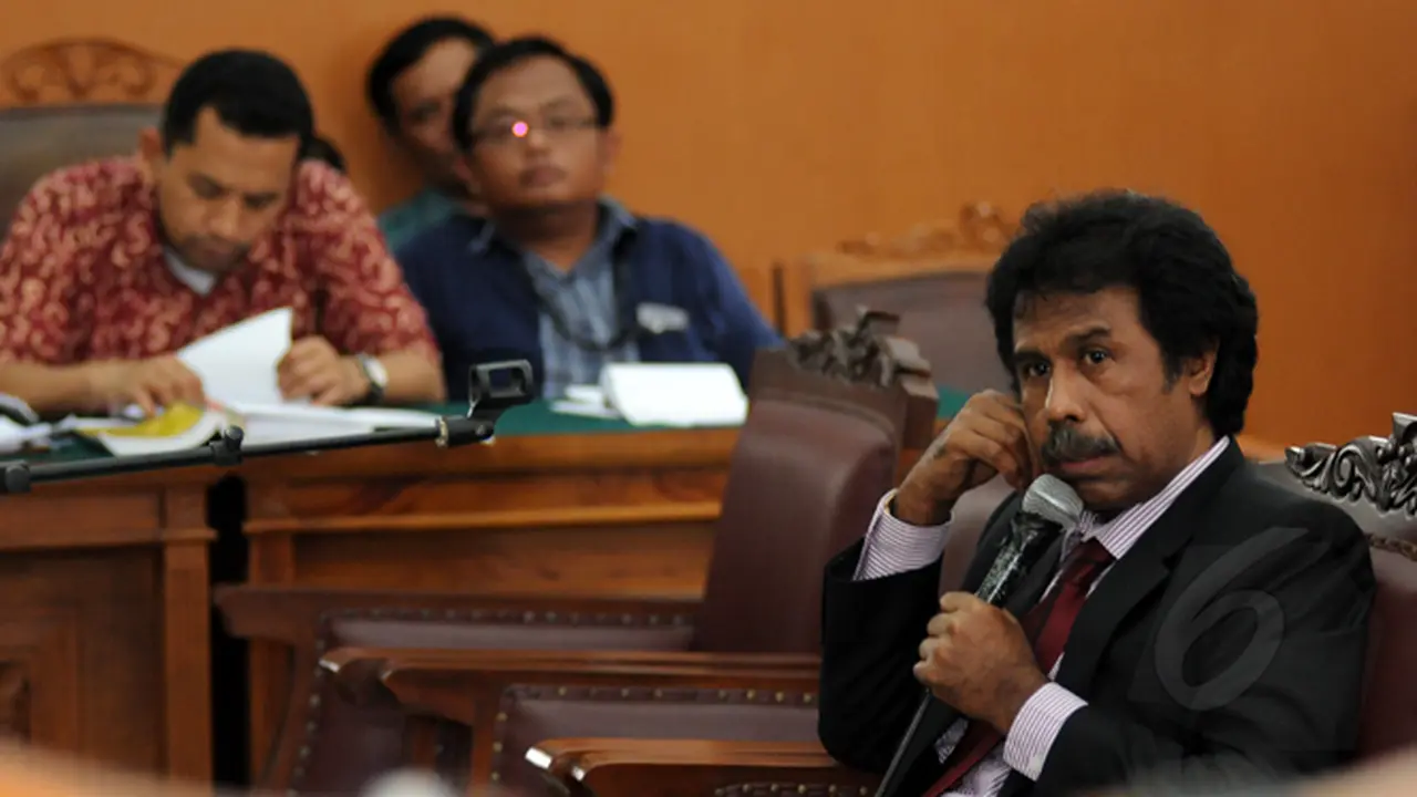 Ahli hukum tata negara Margarito Kamis