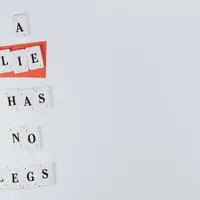 Ilustrasi kebohongan. Sumber foto: unsplash.com/Pawel Czerwinski.