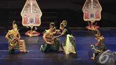 Sebuah pementasan wayang orang Ramayana Betawi bertajuk "Rama Jadi Raja" di Taman Ismail Marzuki, Jakarta, Jumat (7/11/2014)(Liputan6.com/Andrian M Tunay)