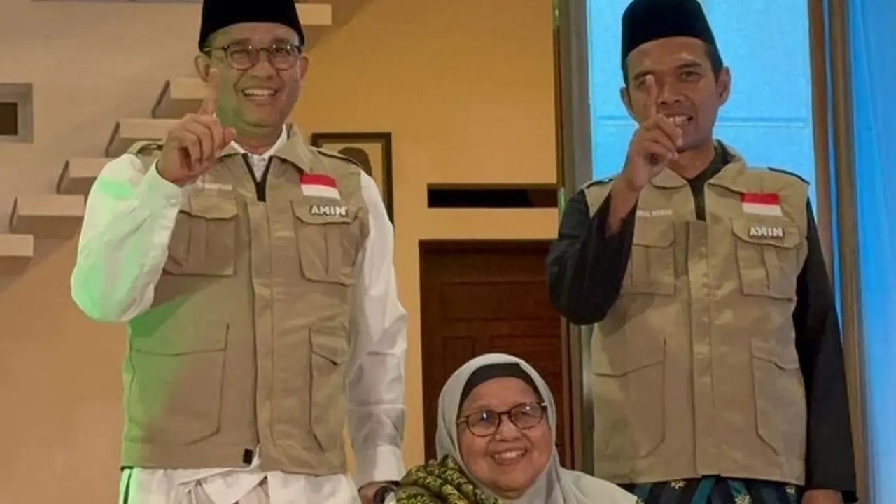 Foto Calon Presiden Anies Baswedan bersama Ustaz Abdul Somad.