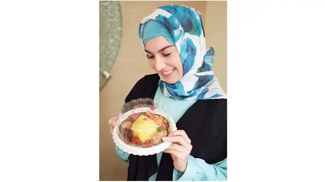 4 Potret Menyejukkan Irish Bella Saat Memakai Hijab, Cantik Banget
