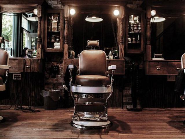  Desain  Interior Barbershop  Sederhana 