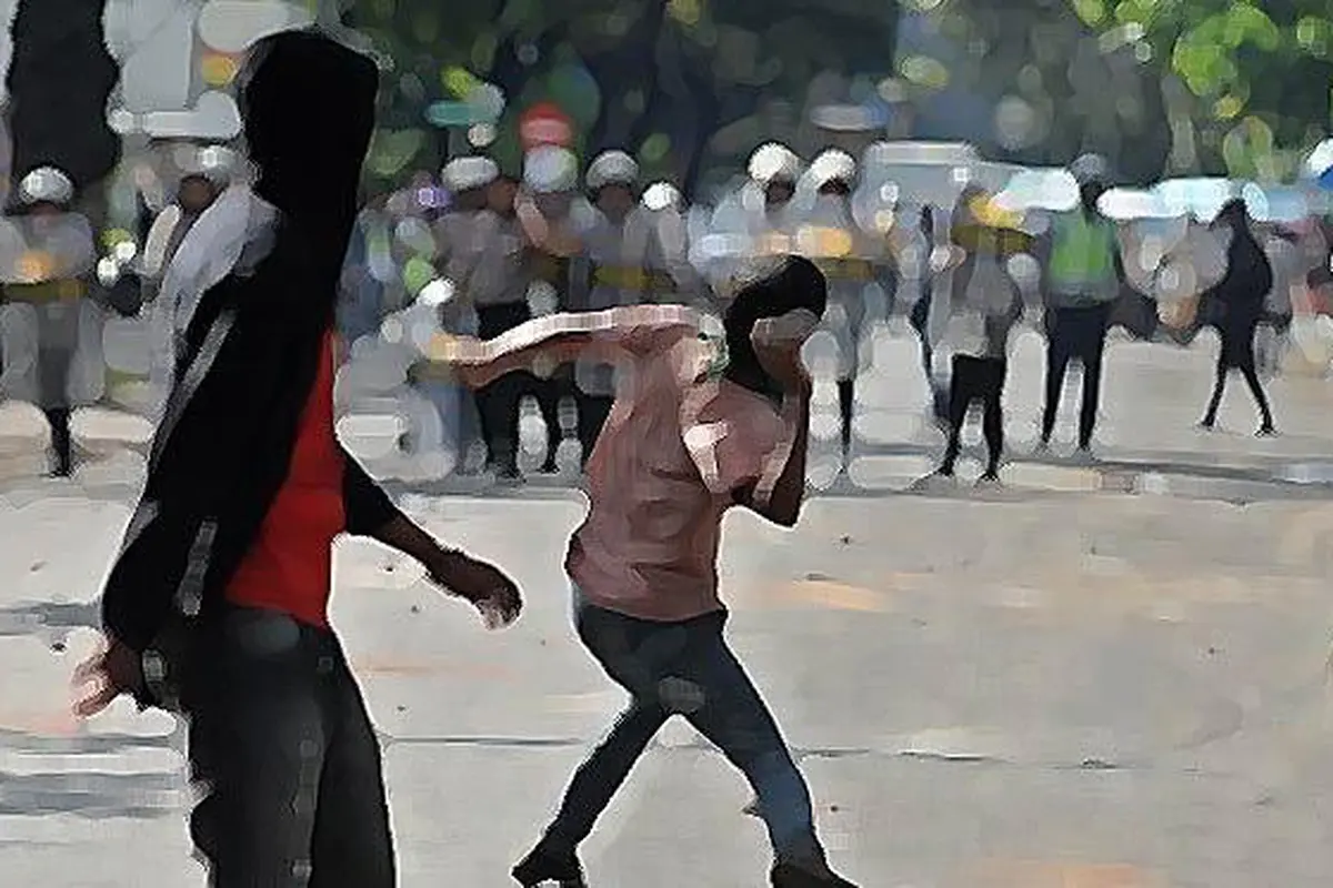Ilustrasi Bentrok Warga vs Polisi