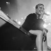 Agnez Mo dalam foto hitam putih. (dok. Instagram @agnezmo/https://www.instagram.com/p/BlctxdkHkWS/Henry