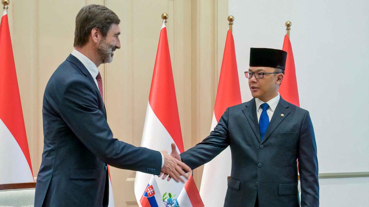 Perkuat Hubungan Bilateral, Menlu Indonesia dan Slovakia Bertemu di Gedung Pancasila