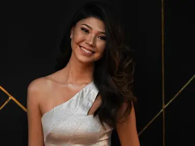 Jazmine Rowe sendiri sebelumnya telah dikenal publik karena masuk dalam 5 besar Miss Grand Indonesia 2020. Bahkan, wanita 21 tahun ini berhasil meraih penghargaan sebagai Miss COngeniality. (Liputan6.com/IG/@jaz.rowe)