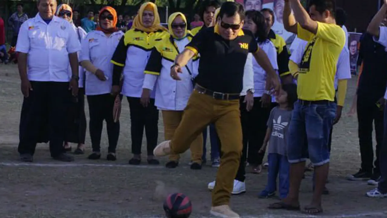 (c) FB NurdinHalidOfficial