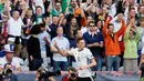 Ekspresi pemain Jerman, Julian Draxler, setelah mencetak gol ke gawang Slovakia pada laga 16 besar Piala Eropa 2016 di Stade Pierre Mauroy, Lille, Minggu (26/6/2016) malam WIB. (Reuters/Gonzalo Fuentes)