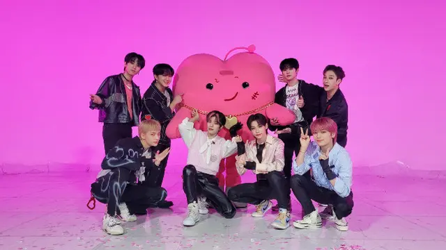 Stray Kids 'CASE 143' M Countdown 20221013