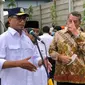 Menteri Perhubungan (Menhub) Budi Karya Sumadi saat meresmikan Peningkatan Aksesibilitas dan Penataan Stasiun Pondok Ranji di Tangerang Selatan, Kamis, (16/6/2022).