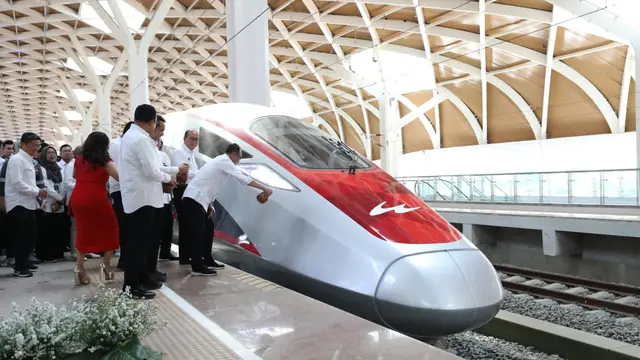 Kereta Cepat.