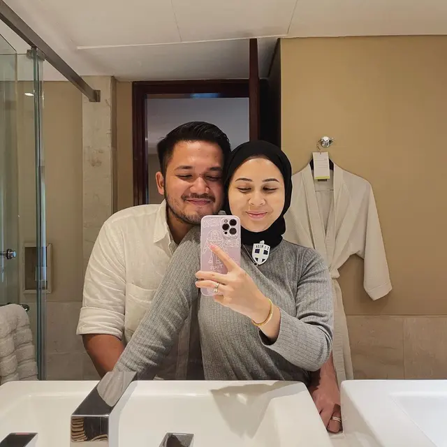 6 Potret Honeymoon Kesha Ratuliu dan Adhi Permana di Bali, Romantis