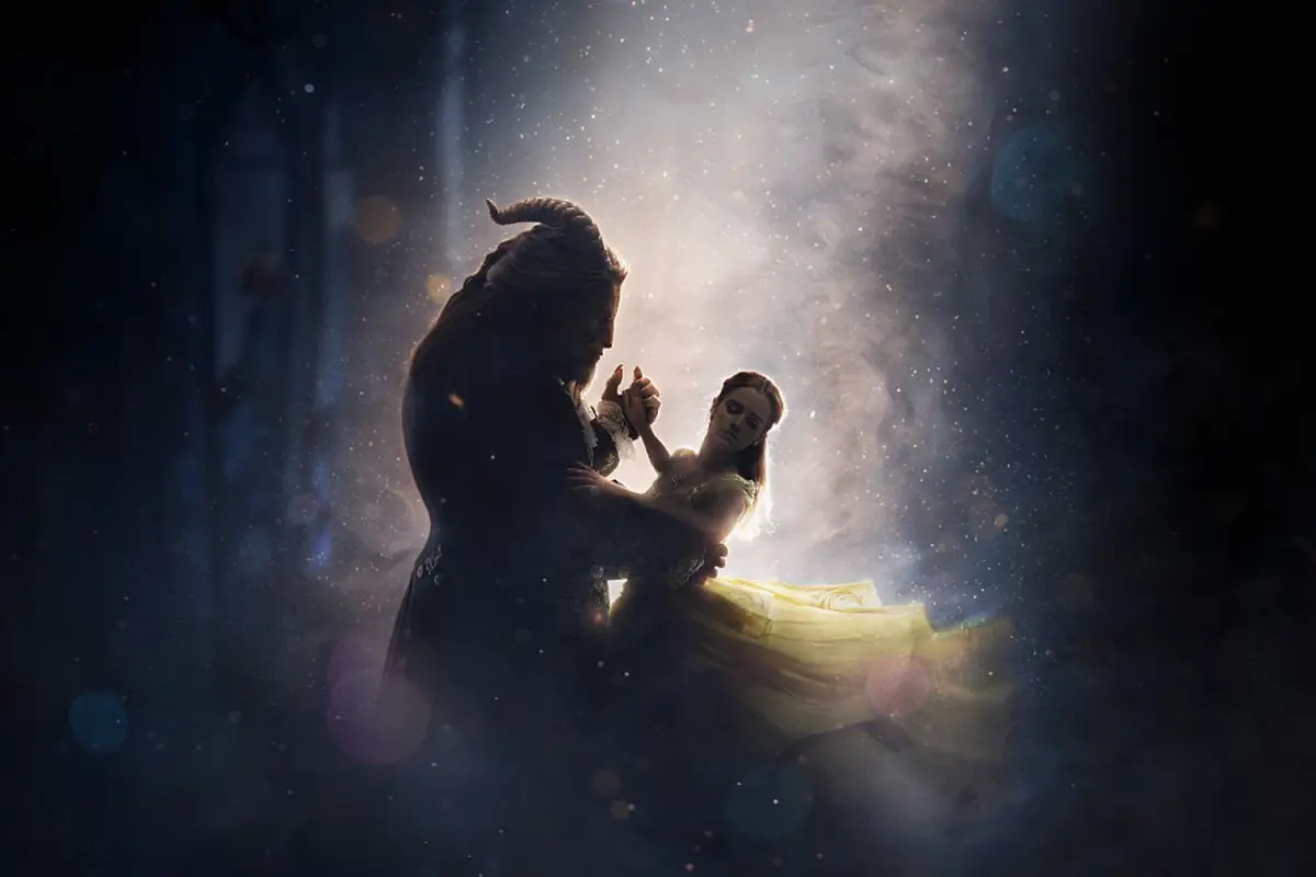 [Bintang] Formasi Lengkap Pemain Beauty and the Beast di Poster Terbaru