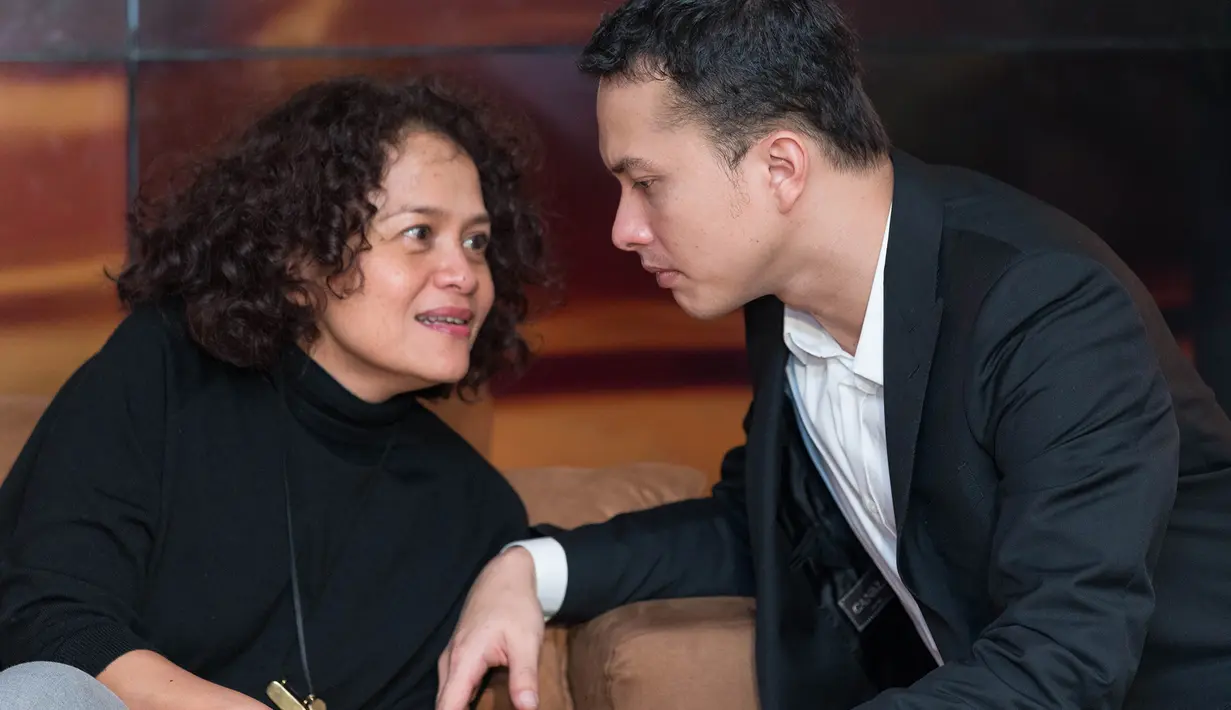 Pemeran Rangga pada film layar lebar Ada Apa Dengan Cinta, atau yang sering dikenal Nicholas Saputra ikut berpartisipasi. (Desmond Manulang/Bintang.com)