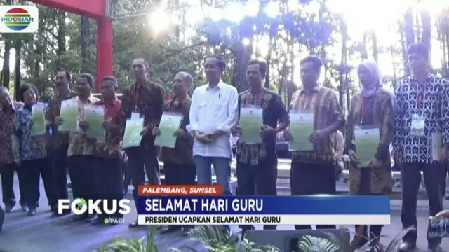 Menurut Presiden Jokowi, guru adalah pembangkit inspirasi dan peningkat kualitas sumber daya manusia.