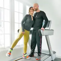 Masa pandemi Covid-19 ini memang mengubah banyak kebiasaan. Salah satunya dengan rutin melakukan swab test demi keamanan beraktivitas. Begitu lah yang dilakukan Melaney Ricardo. Apalagi ia juga pernah terjangkit virus tersebut. (Instagram/melaney_ricardo)