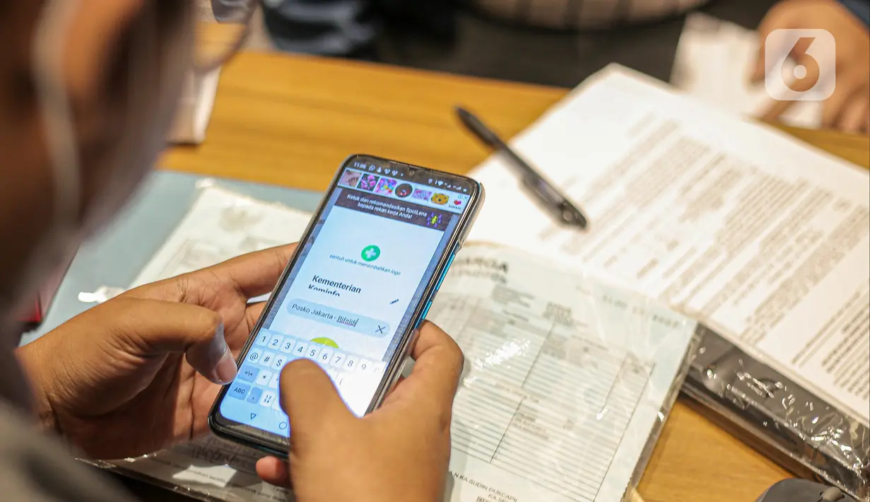 Posko Bantuan Set Top Box TV Digital Gratis di Jakarta Foto