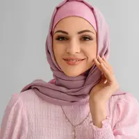 Ilustrasi perempuan dengan makeup natural. (c) Shutterstock/Pixel-Shot