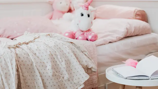 Menebak Kepribadian Seseorang dari 7 Warna Sprei Favoritnya