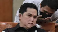 Menteri BUMN RI Erick Thohir mengikuti Rapat Kerja dengan Komisi VI DPR RI di gedung Parlemen, Jakarta, Senin (5/12/2022). Rapat kerja membahas evaluasi pelayanan dan pencapain kinerja Kementerian BUMN RI Tahun 2022 serta rencana aksi pembinaan BUMN Tahun 2023. (Liputan6.com/Angga Yuniar)