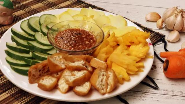 3 Resep Rujak, Tidak Hanya Bercita Rasa Pedas