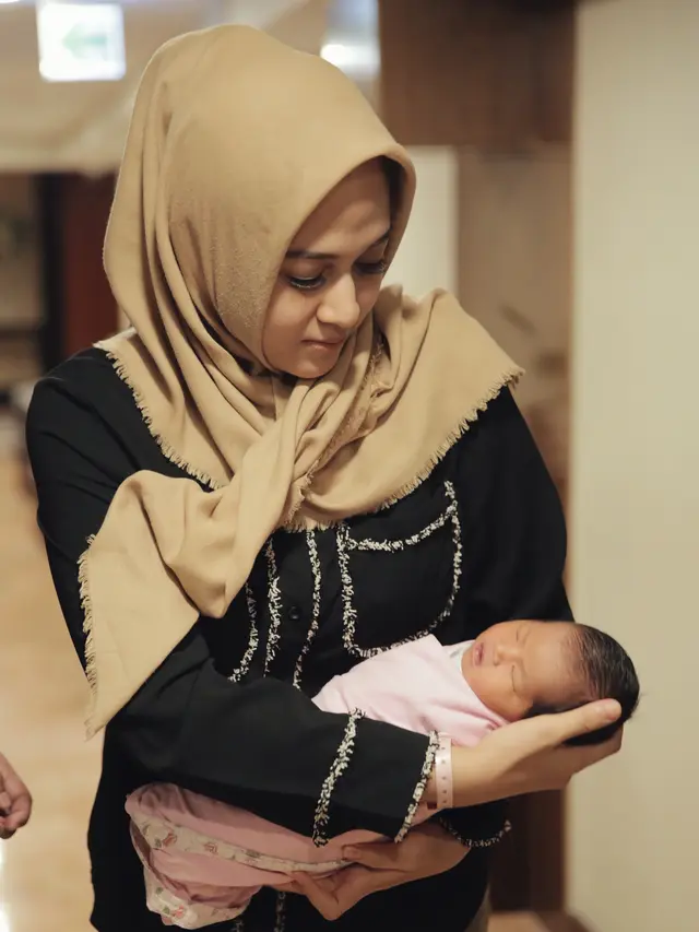 [Fimela] Nina Zatulini