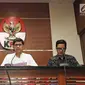 Wakil Ketua KPK Laode M. Syarif (tengah) bersama Saut Situmorang (kiri) dan Jubir KPK Febri Diansyah (kanan) saat jumpa pers di Jakarta, Jumat (16/3). KPK menetapkan cagub Maluku Utara Ahmad Hidayat Mus sebagai tersangka. (Liputan6.com/Herman Zakharia)