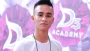 Banyak ilmu yang didapatkan Ilham asal Polewalimandar, saat mengikuti Ajang pencarian bakat penyanyi dangdut, D'Academy 3. (Galih W. Satria/Bintang.com)