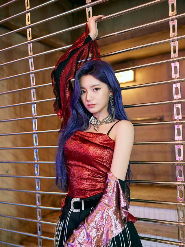 Yiran Everglow. (Yuehua Entertainment via Soompi)