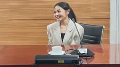 14 tahun berkarier di dunia hiburan Tanah Air, Prilly Latuconsina dikenal menjadi sosok yang begitu humble. Bahkan, wanita kelahiran 15 Oktober 1996 ini juga begitu dekat dengan para penggemarnya. (Liputan6.com/IG/@prillylatuconsina96)