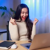 ilustrasi bekerja malam hari/Butsaya/Shutterstock