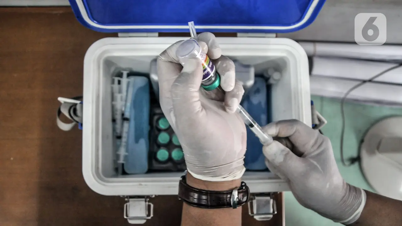 FOTO: Vaksinasi Rabies untuk Hewan Peliharaan