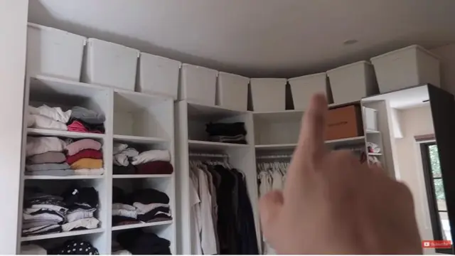 Kamar Fendy Chow dan Stella Cornelia