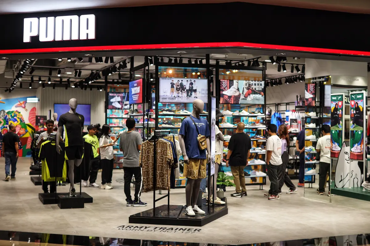 Disambangi NCT 127, Intip Tampilan Baru Gerai PUMA di Pondok Indah Mall 2 yang Lebih Segar