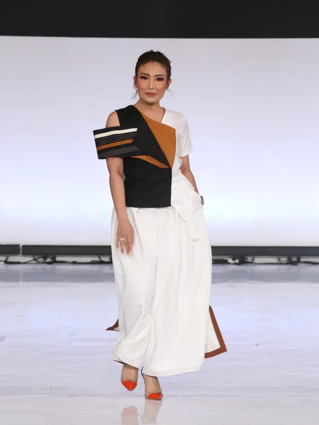 Jakarta Fashion Week 2019