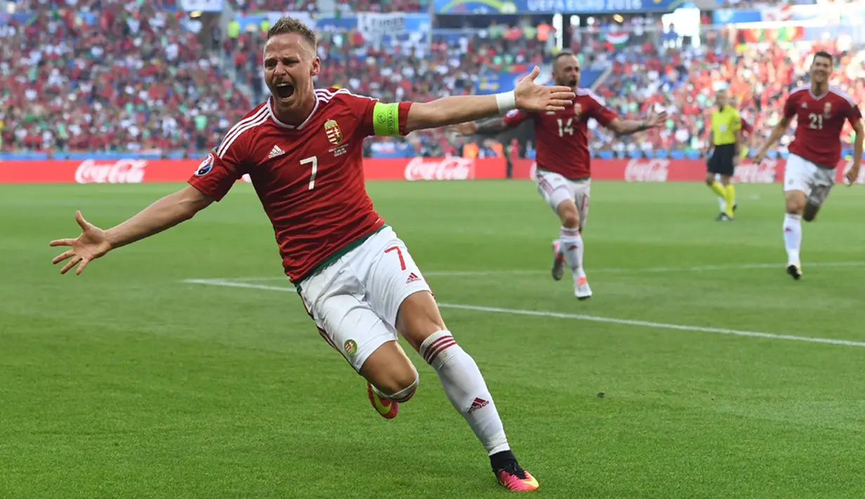 Ekspresi pemain Hungaria, Balazs Dzsudzsak, setelah mencetak gol ke gawang Portugal pada laga Grup F Piala Eropa 2016 di Stade de Lyon, Lyon, Rabu (22/6/2016). (AFP/Francois Leong)