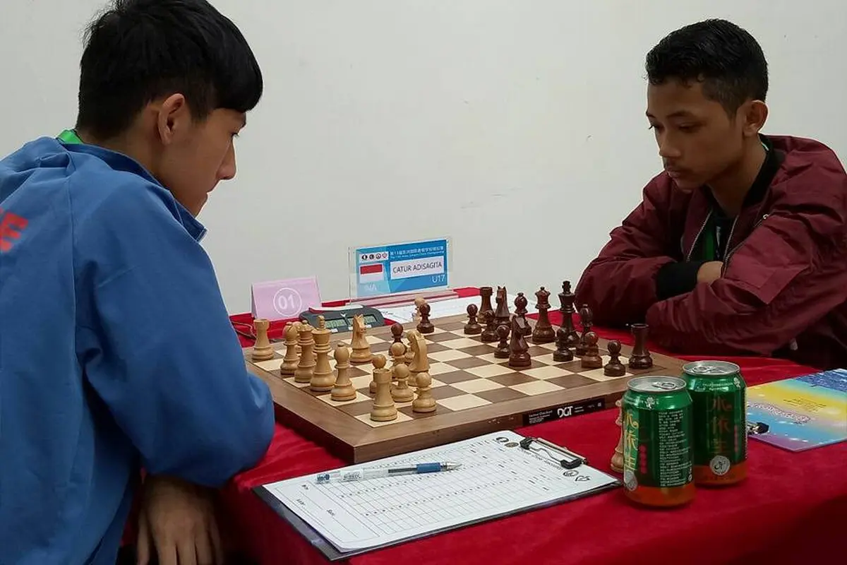 Menang Lomba Catur, Bocah Ini Beli Rumah Buat Orangtua