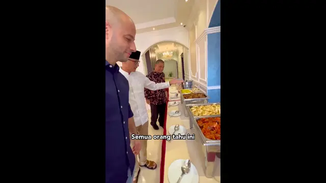 Sandiaga Uno Bertemu Maher Zain dan Penyanyi Kun Anta di Qatar. (instagram.com/sandiuno)