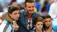 David Beckham dan tiga anak laki-lakinya dukung Argentina