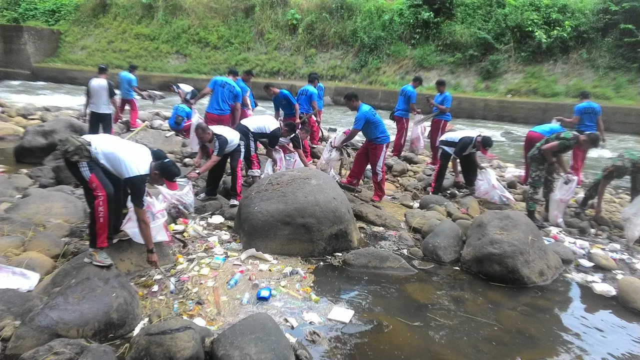20161217-Paspampres-Bogor-Ciliwung