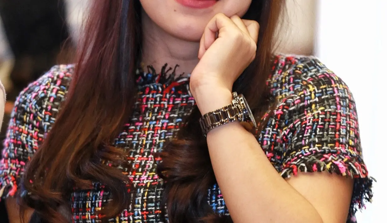 Pada hari valentine kali ini, Irish Bella mengaku tidak merayakan bersama kekasih. Bahwa hingga kini, dirinya masih menyandang status jomblo. (Adrian Putra/Bintang.com)