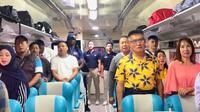 PT KAI Divisi Regional I Sumatera Utara (Sumut) memiliki cara unik dalam memeringati Hari Ulang Tahun (HUT) ke-80 Kemerdekaan Republik Indonesia (RI). (Liputan6.com/Reza Effendi)