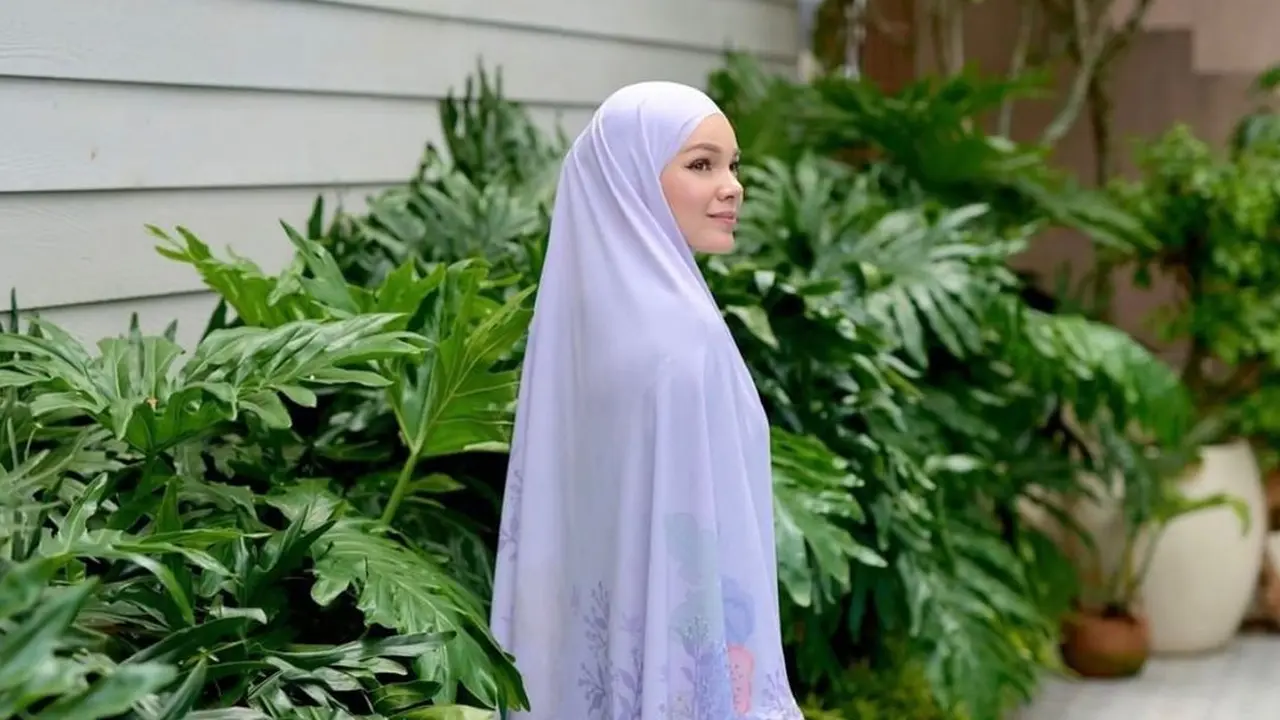 Dewi sandra