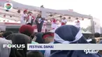Warga Jakarta antusias mengikuti acara Festival Damai yang digelar di Monas, Jakarta.