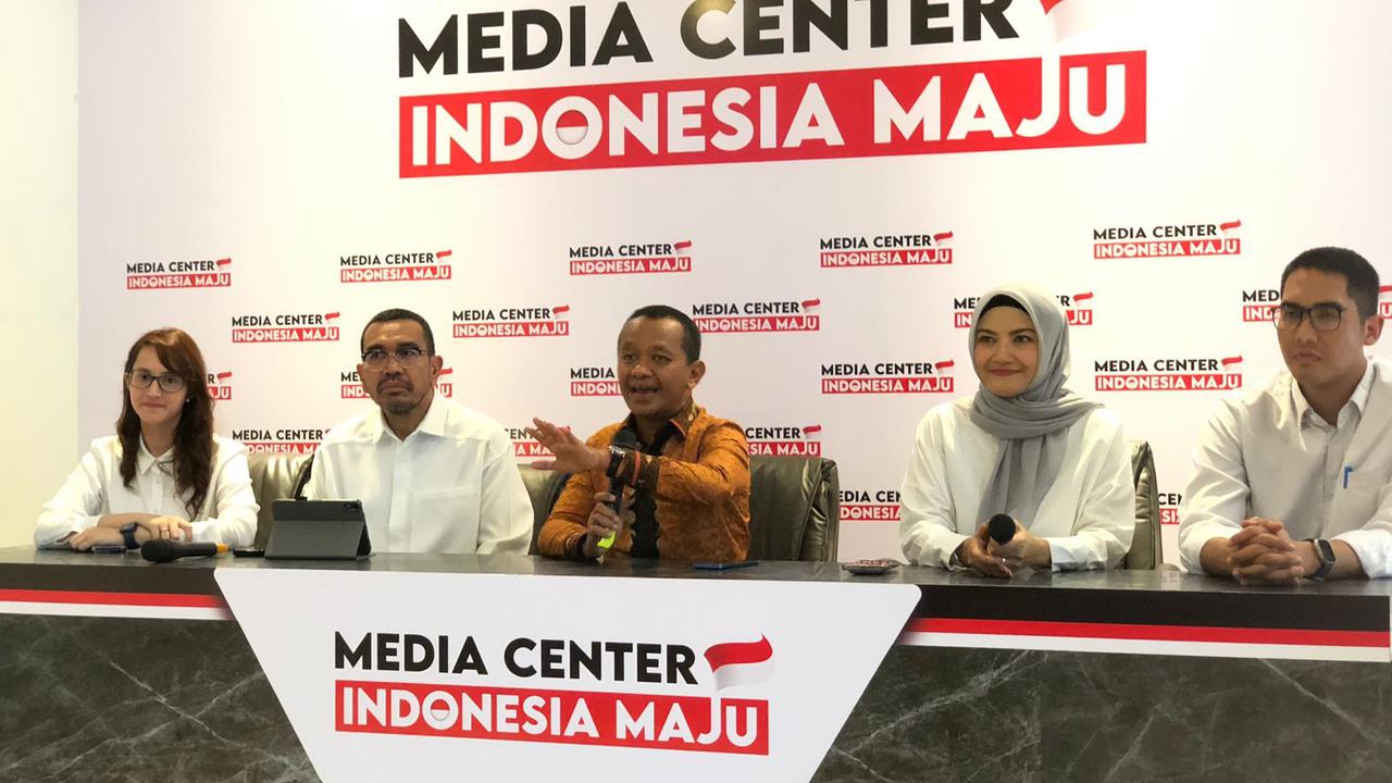 Menteri Investasi/Kepala BKPM Bahlil Lahadalia meluncurkan Media Center Pro Pemerintah