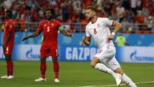 Fakhreddine Ben Youssef merayakan gol ke gawang Panama. (AP/Darko Bandic)
