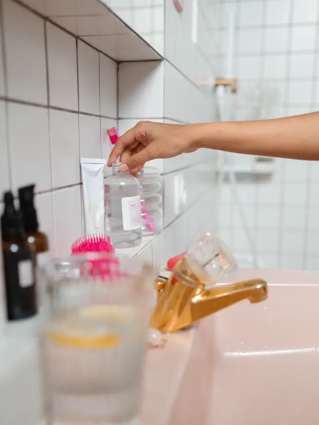 7 Rutinitas Skincare Abel Cantika agar Kulit Tetap Sehat saat Menyusui