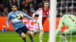 Sayangnya, hal tersebut tak terjadi lantaran Maarten Paes tidak mendapatkan kesempatan untuk debut oleh pelatih Fred Grim meski masuk ke dalam daftar pemain cadangan. (AFP/ANP/Olaf Kraak)